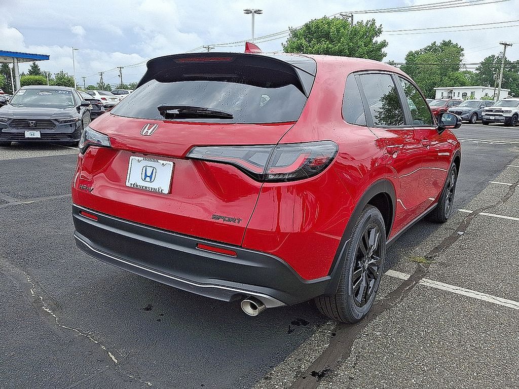 2026 Honda HR-V Sport photo 4