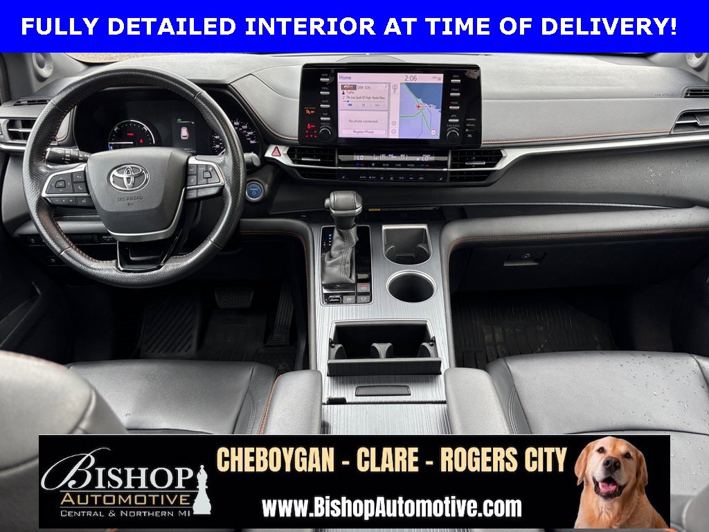 2021 Toyota Sienna XSE photo 4