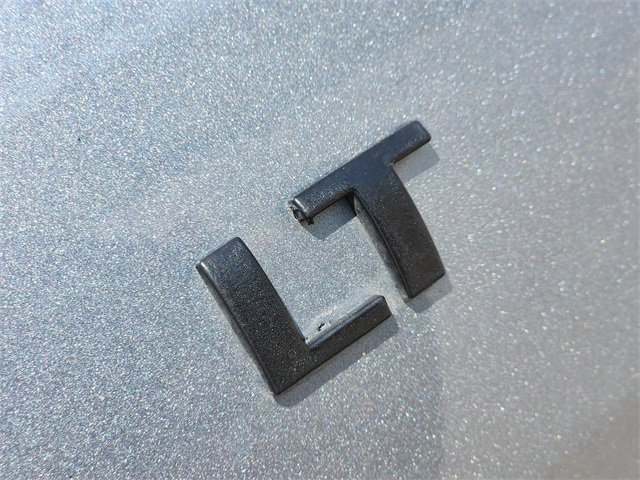2023 Chevrolet Traverse Cloth photo 11