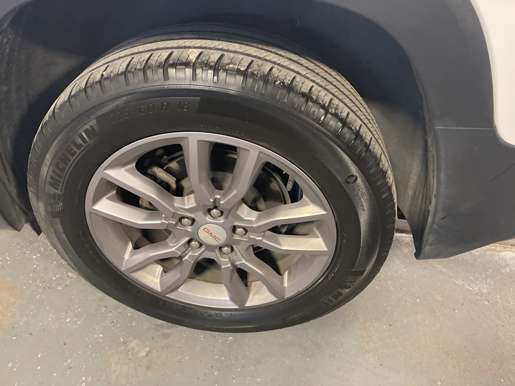 2023 Gmc Terrain SLT photo 17