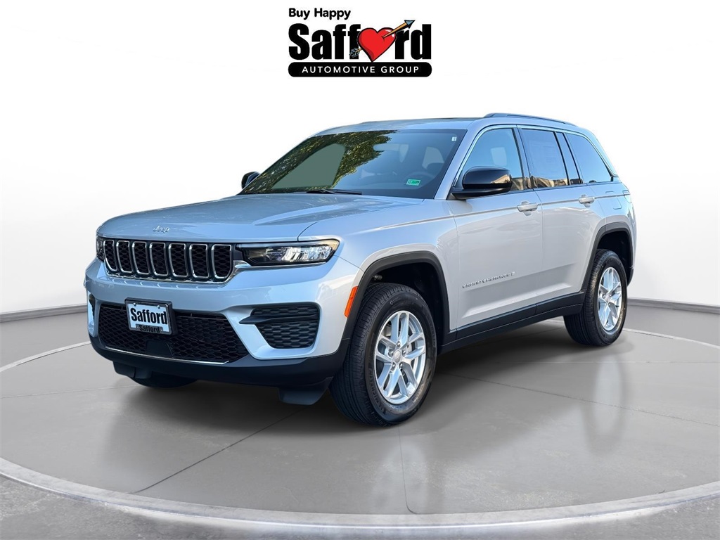 2025 Jeep Grand Cherokee Laredo's photo