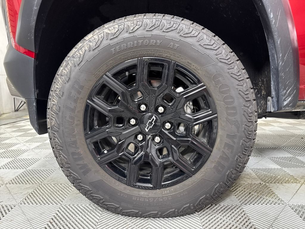 2025 Chevrolet Colorado Trail Boss photo 17