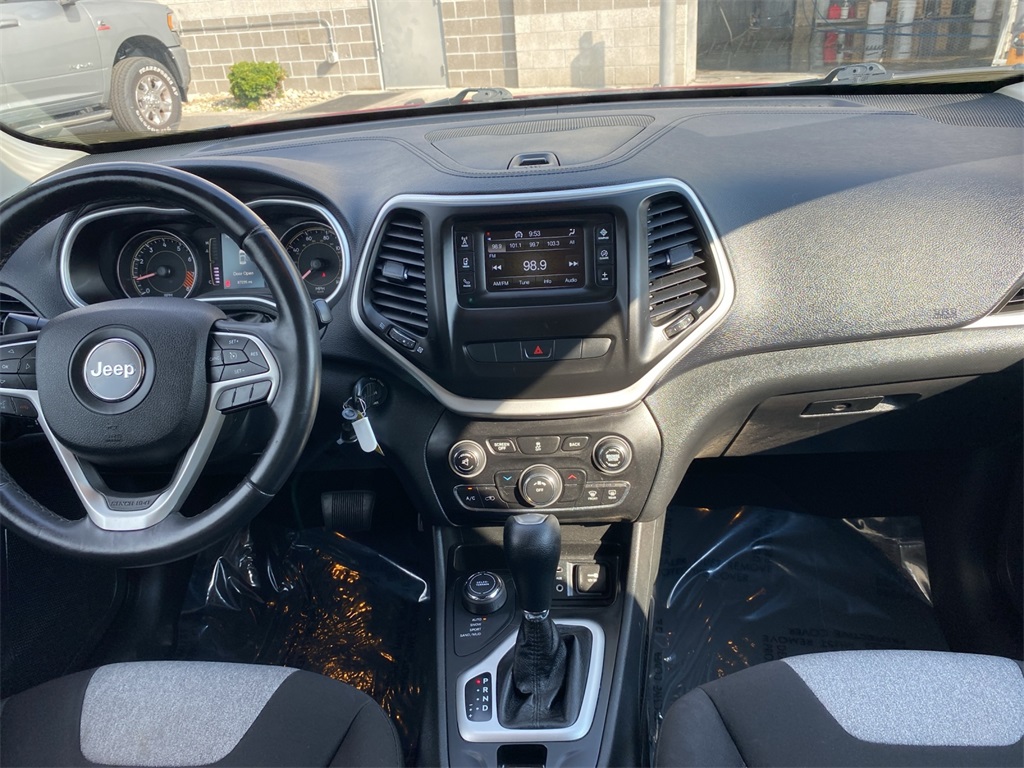 2014 Jeep Cherokee Latitude photo 22