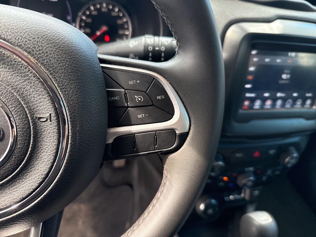 2018 Jeep Renegade Latitude North Edition photo 24