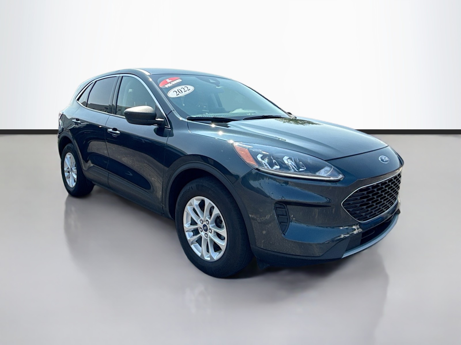 2022 Ford Escape SE photo 3