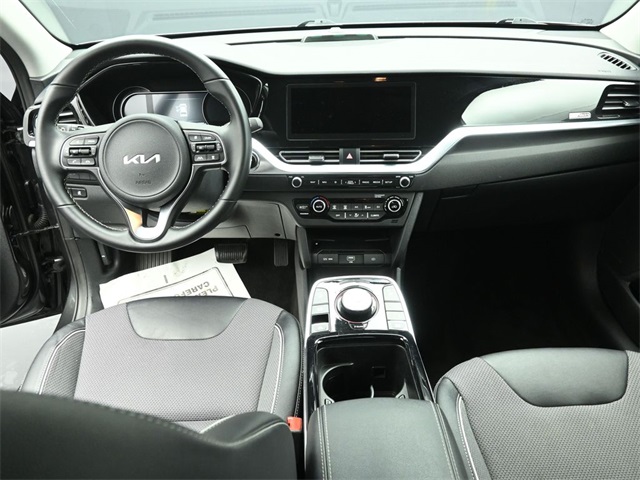 2022 KIA NIRO - Image 22