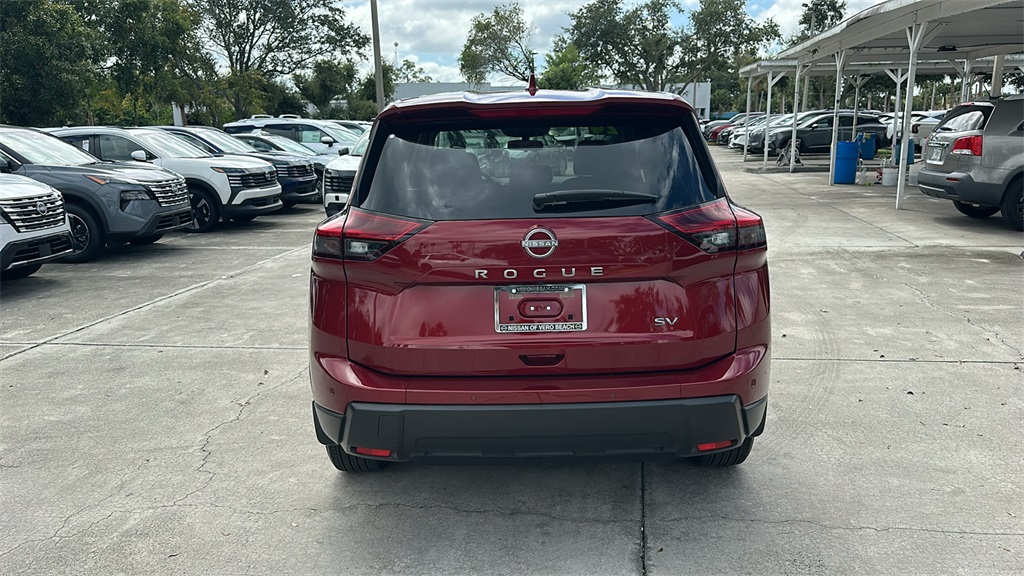 2024 Nissan Rogue SV photo 6