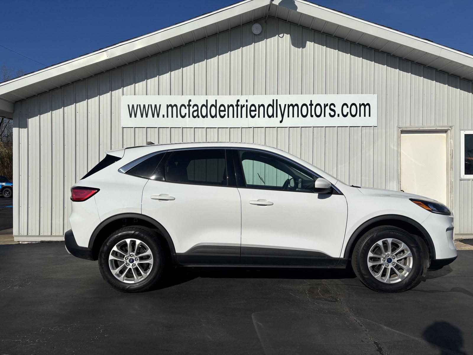 2020 Ford Escape SE