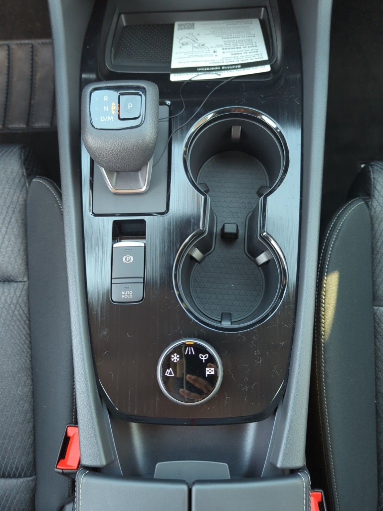 2026 Nissan Rogue SV AWD photo 19