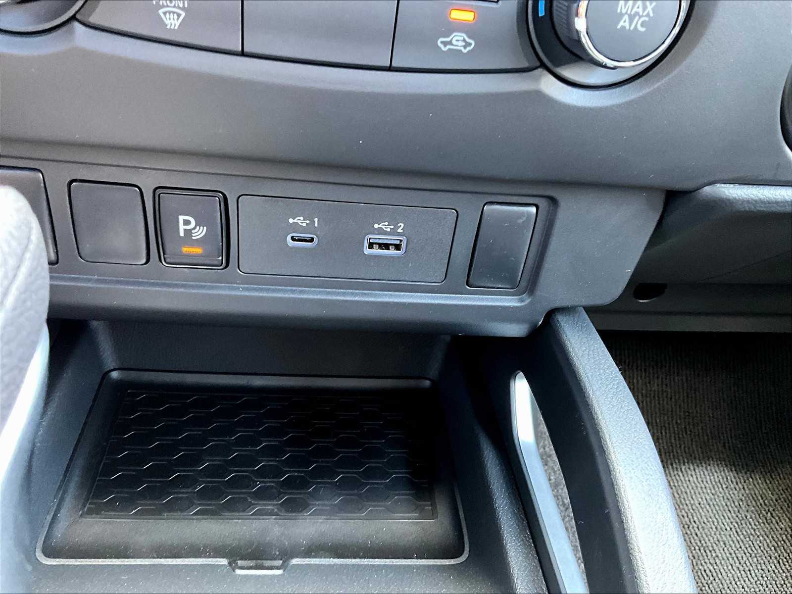 2025 Nissan Frontier SV photo 25