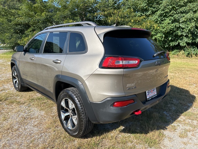 2016 Jeep Cherokee Trailhawk photo 5