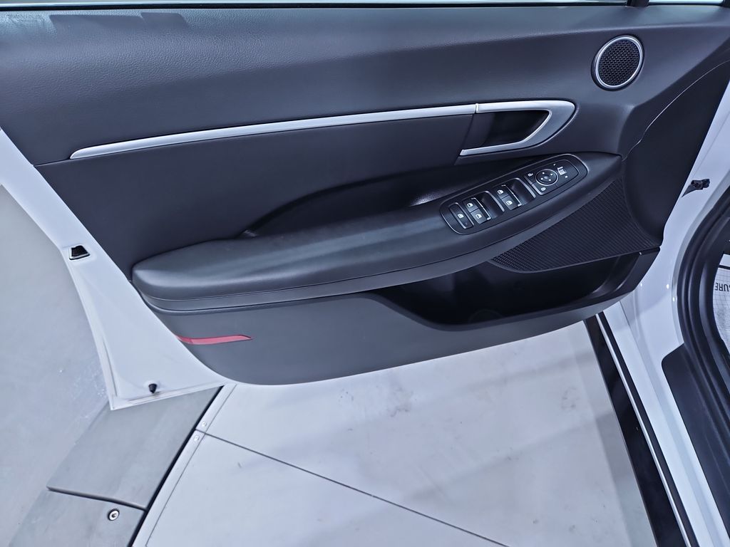 2024 Hyundai Sonata SEL Convenience photo 10