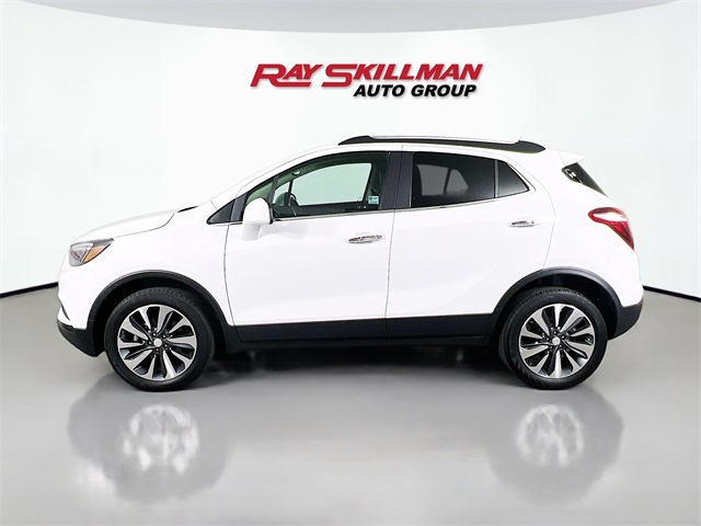 2022 Buick Encore Preferred photo 2