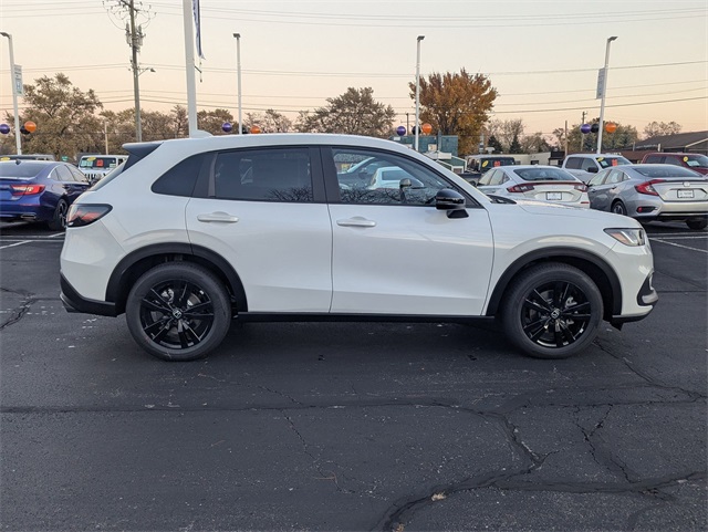 2026 Honda HR-V Sport photo 4