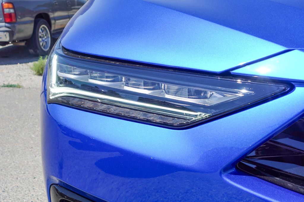2026 Acura MDX SH-AWD A-Spec Advance photo 4