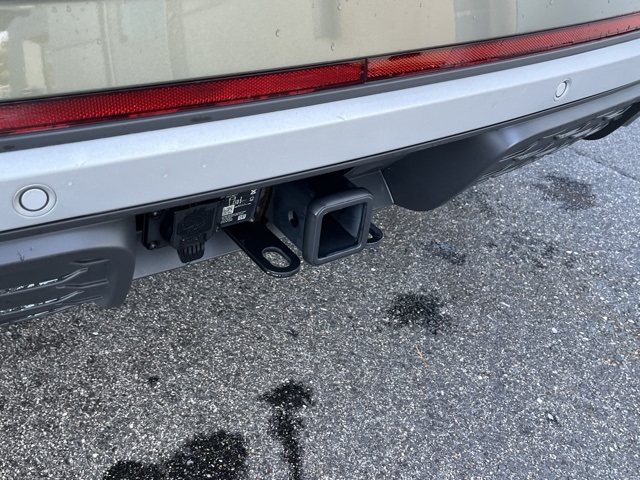 2024 Volkswagen Atlas Peak Edition SE Technology photo 19