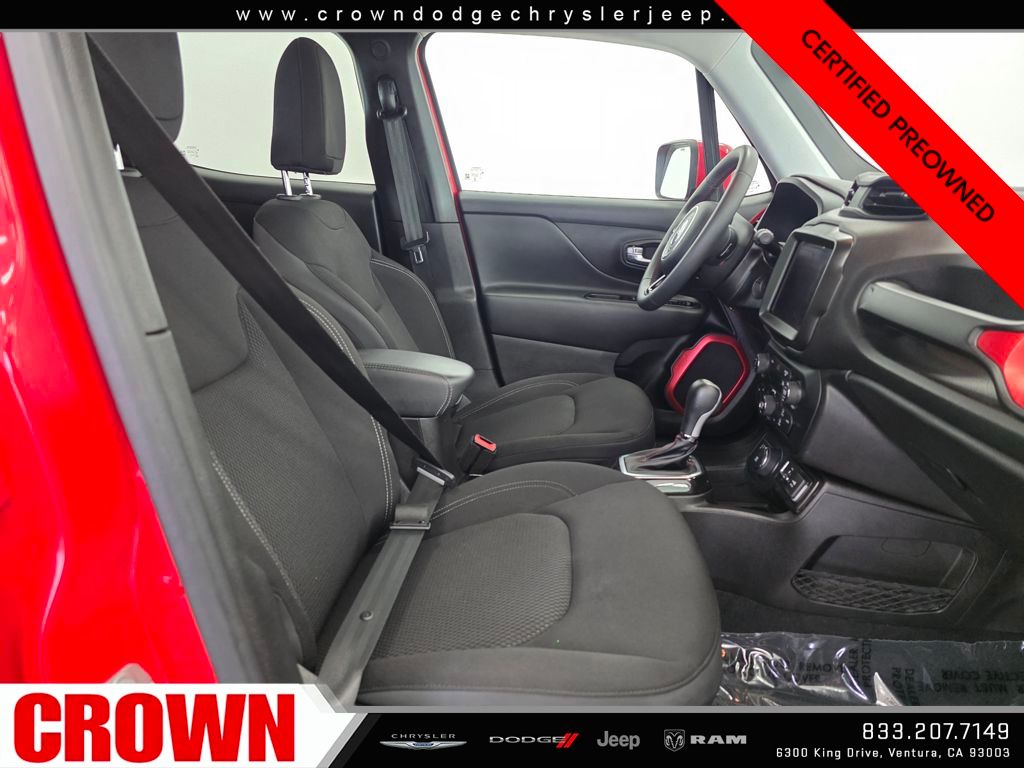 2022 Jeep Renegade Latitude photo 8