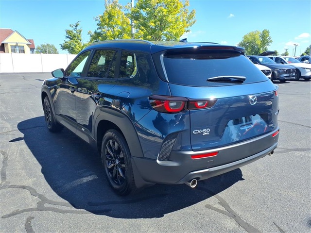 2025 Mazda CX-50 2.5 S Premium photo 3