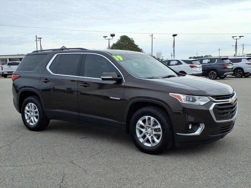 2019 Chevrolet Traverse Cloth 1LT photo 4