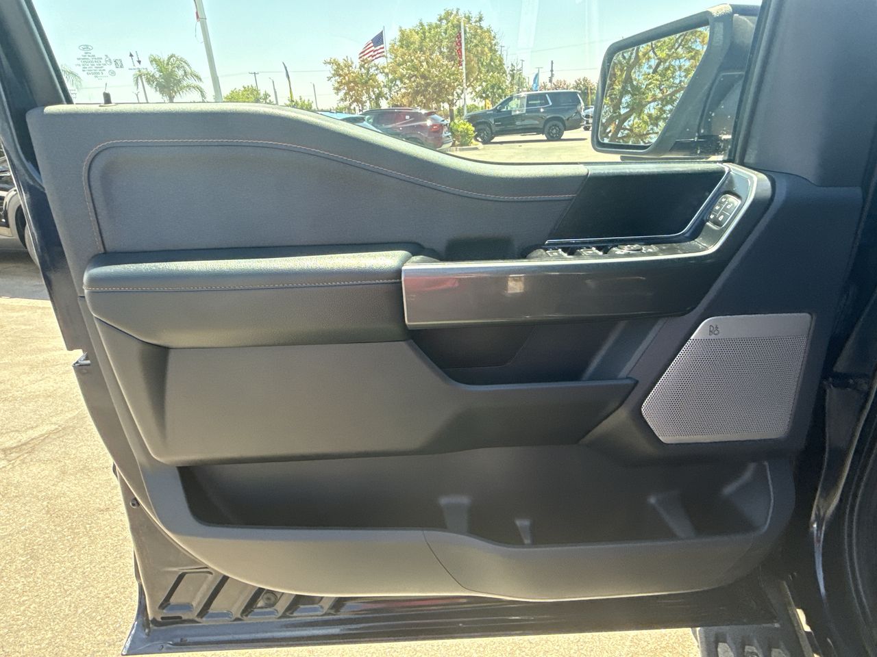 2022 Ford F-150 XL photo 13