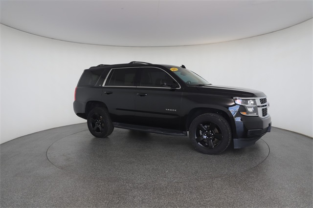 2017 Chevrolet Tahoe LT photo 25