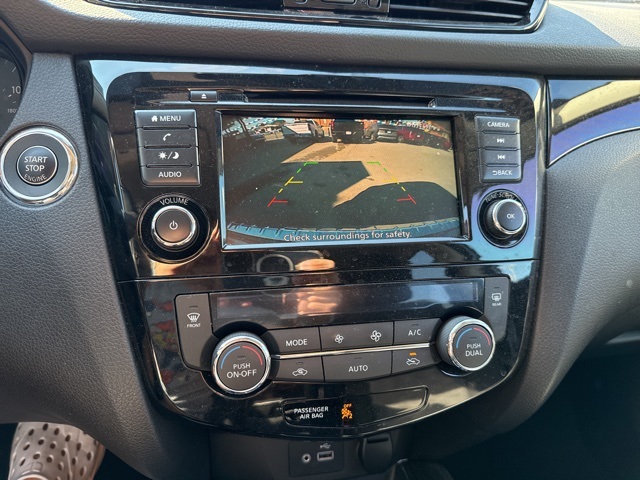 2022 Nissan Rogue Sport SV photo 26
