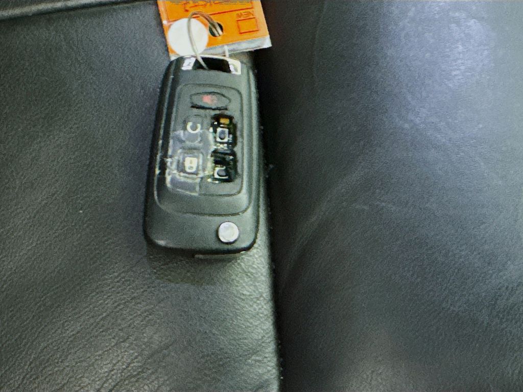 2014 Buick LaCrosse Leather photo 33