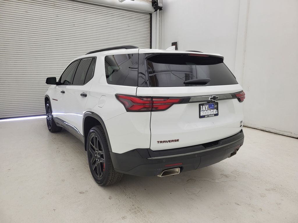 2022 Chevrolet Traverse Premier photo 19