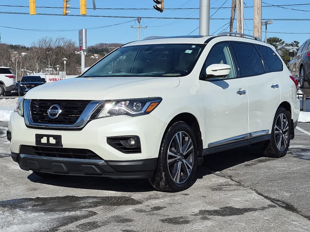 2018 Nissan Pathfinder Platinum
