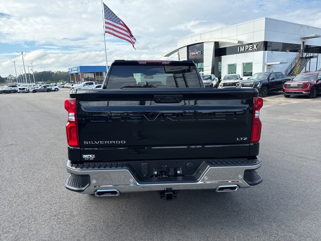 2026 Chevrolet Silverado 1500 LTZ photo 3
