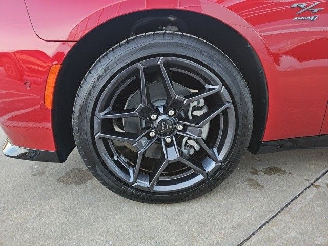 2024 Dodge Charger R/T photo 25