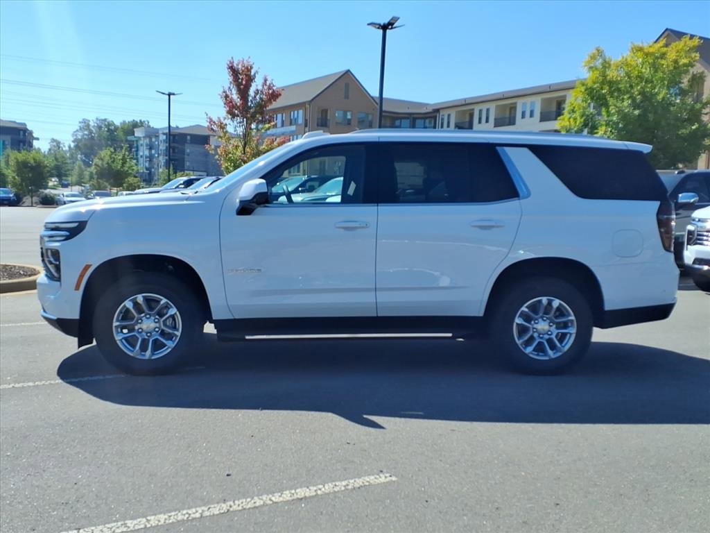 2025 Chevrolet Tahoe LT photo 4