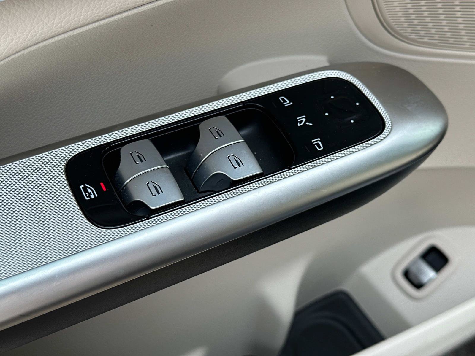 2024 Mercedes Benz GLC 300 4MATIC photo 15