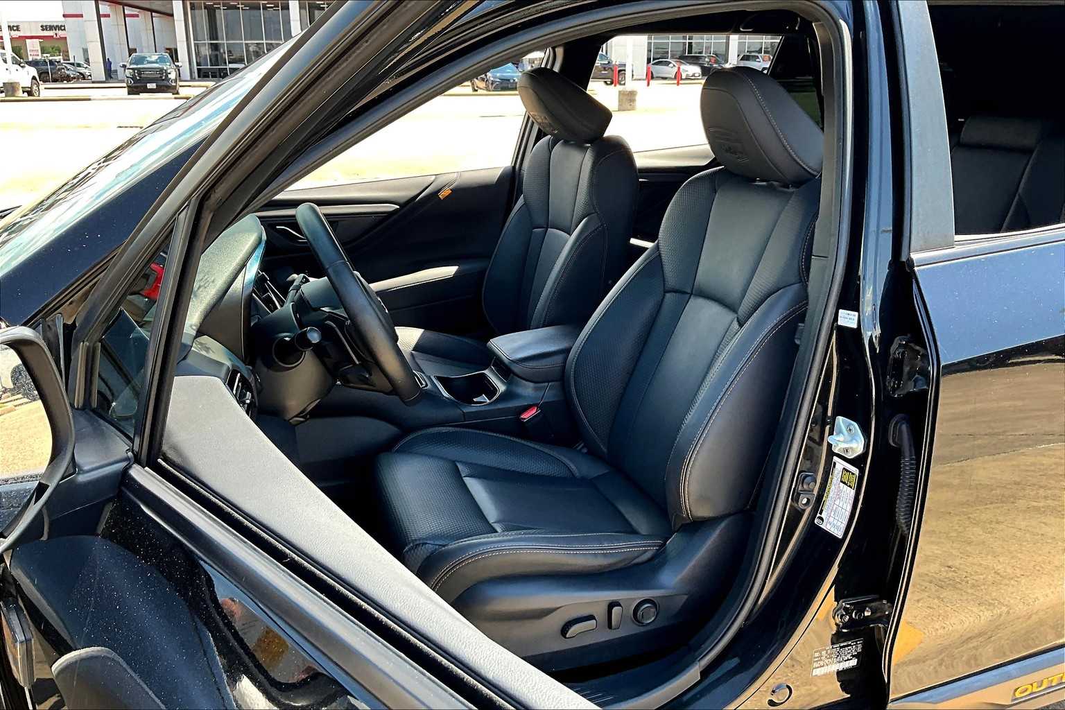 2022 Subaru Outback Wilderness photo 7