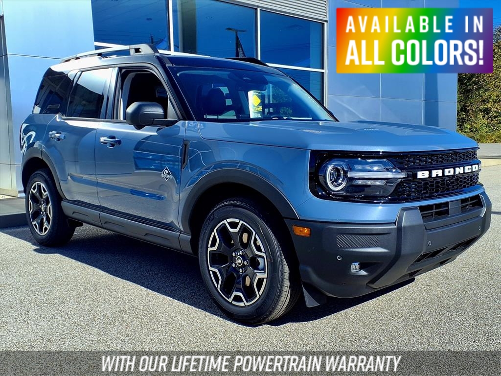 2025 Ford Bronco Sport Outer Banks's photo