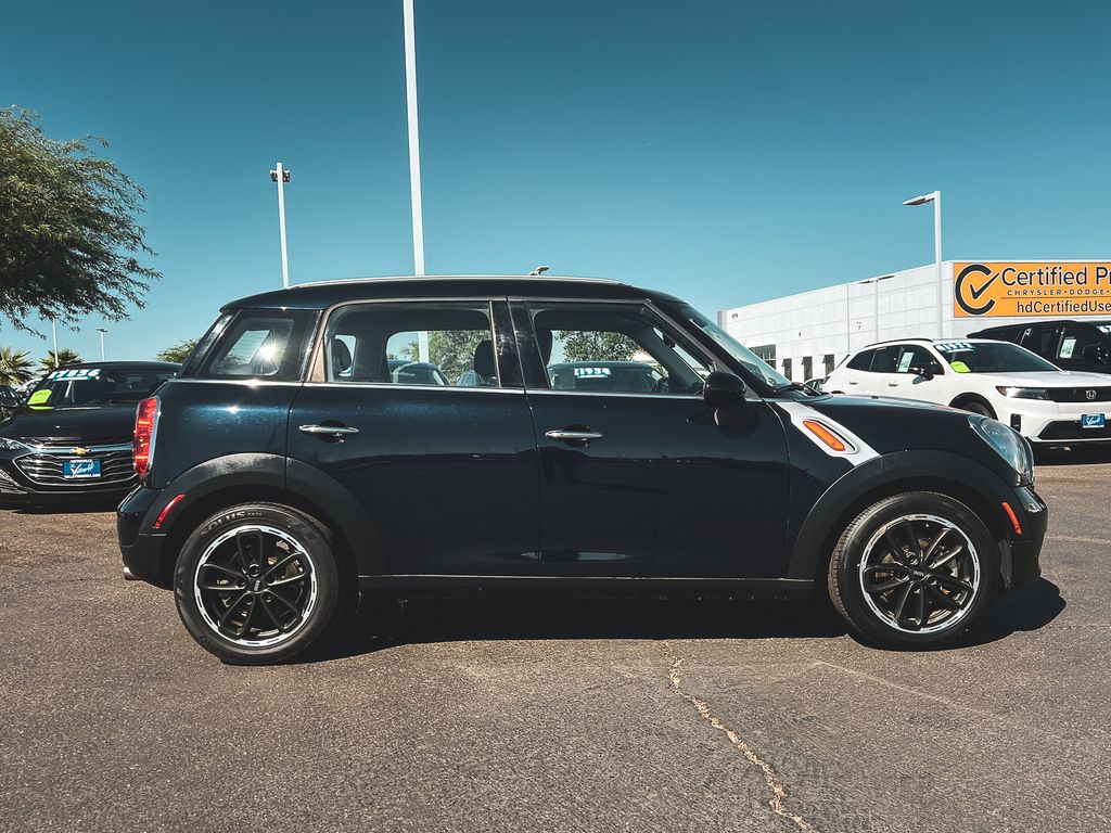 2016 Mini Countryman photo 8