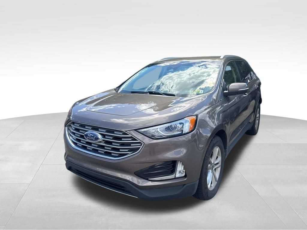 2019 Ford Edge SEL photo 3