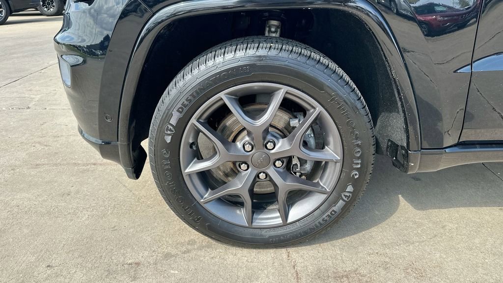 2021 Jeep Grand Cherokee Anniversary Edition photo 31