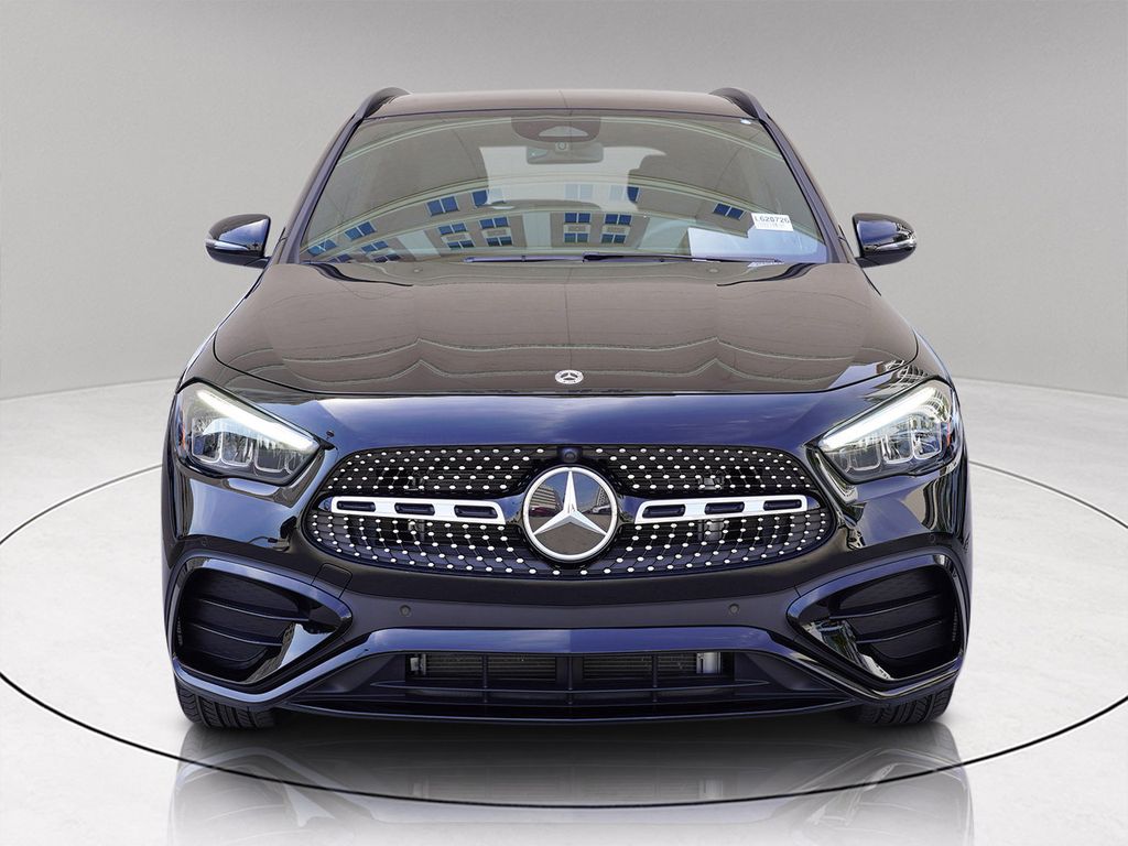 2024 Mercedes Benz GLA 250 photo 2