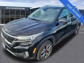 2023 Kia Seltos SX's photo