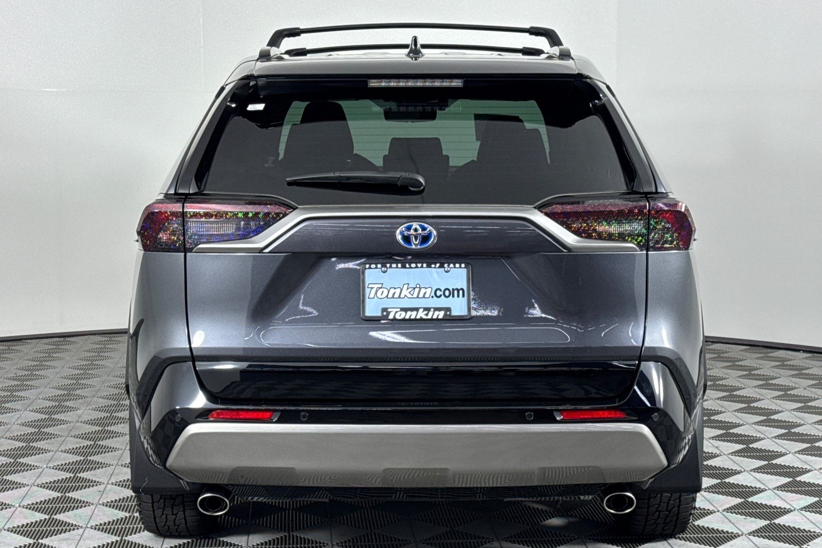 2024 Toyota RAV4 Hybrid XSE photo 5