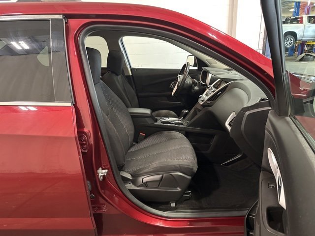 2016 Chevrolet Equinox LT photo 10