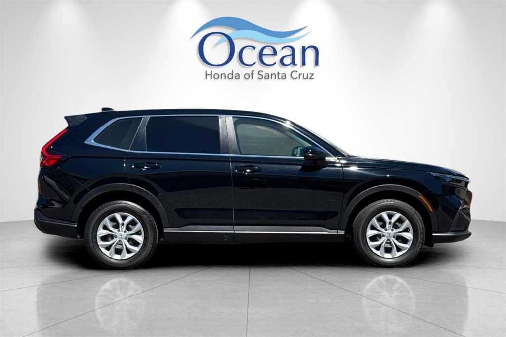 2023 Honda CR-V LX photo 2
