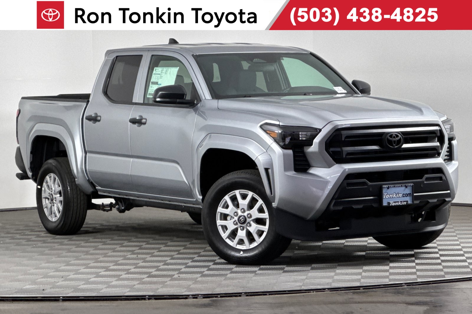 2025 Toyota Tacoma SR's photo