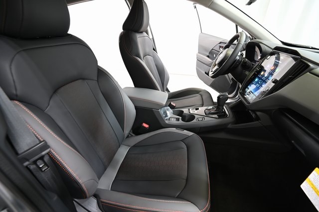 2025 Subaru Crosstrek Limited photo 13
