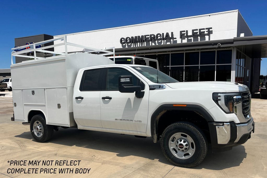 2025 GMC Sierra 2500HD Pro's photo