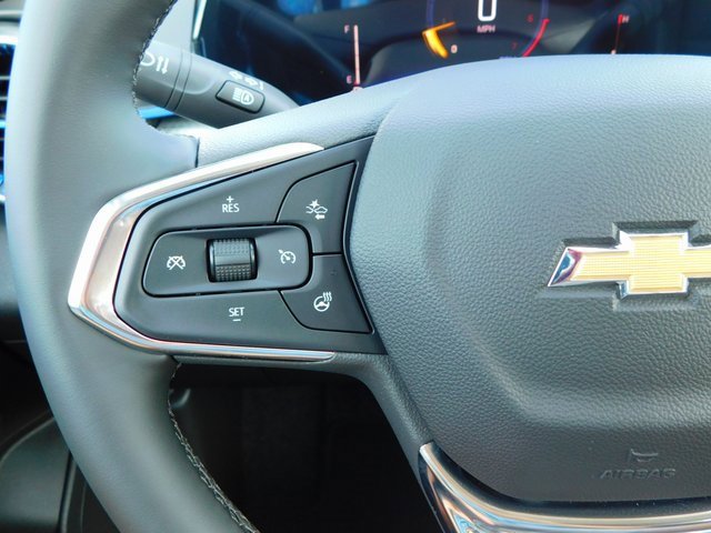2025 Chevrolet Trax LT photo 24