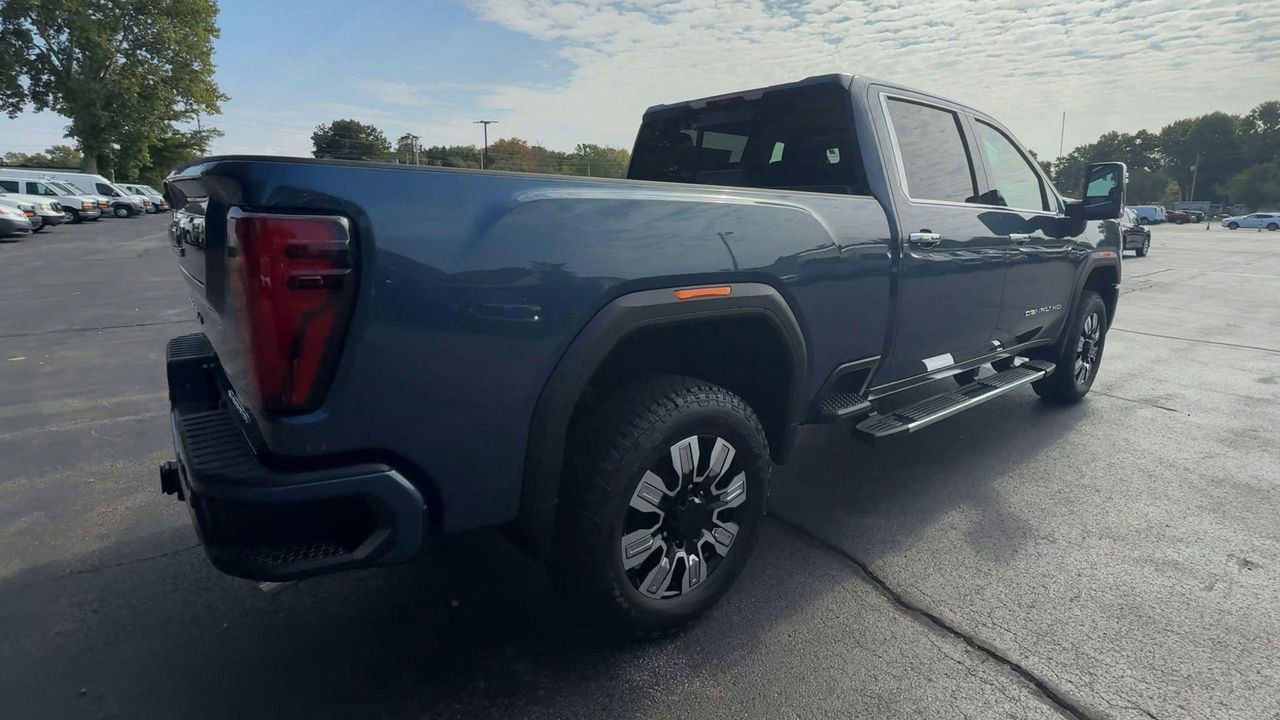 2026 Gmc Sierra 2500 HD Denali photo 8