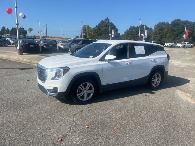 2024 Gmc Terrain SLE photo 3