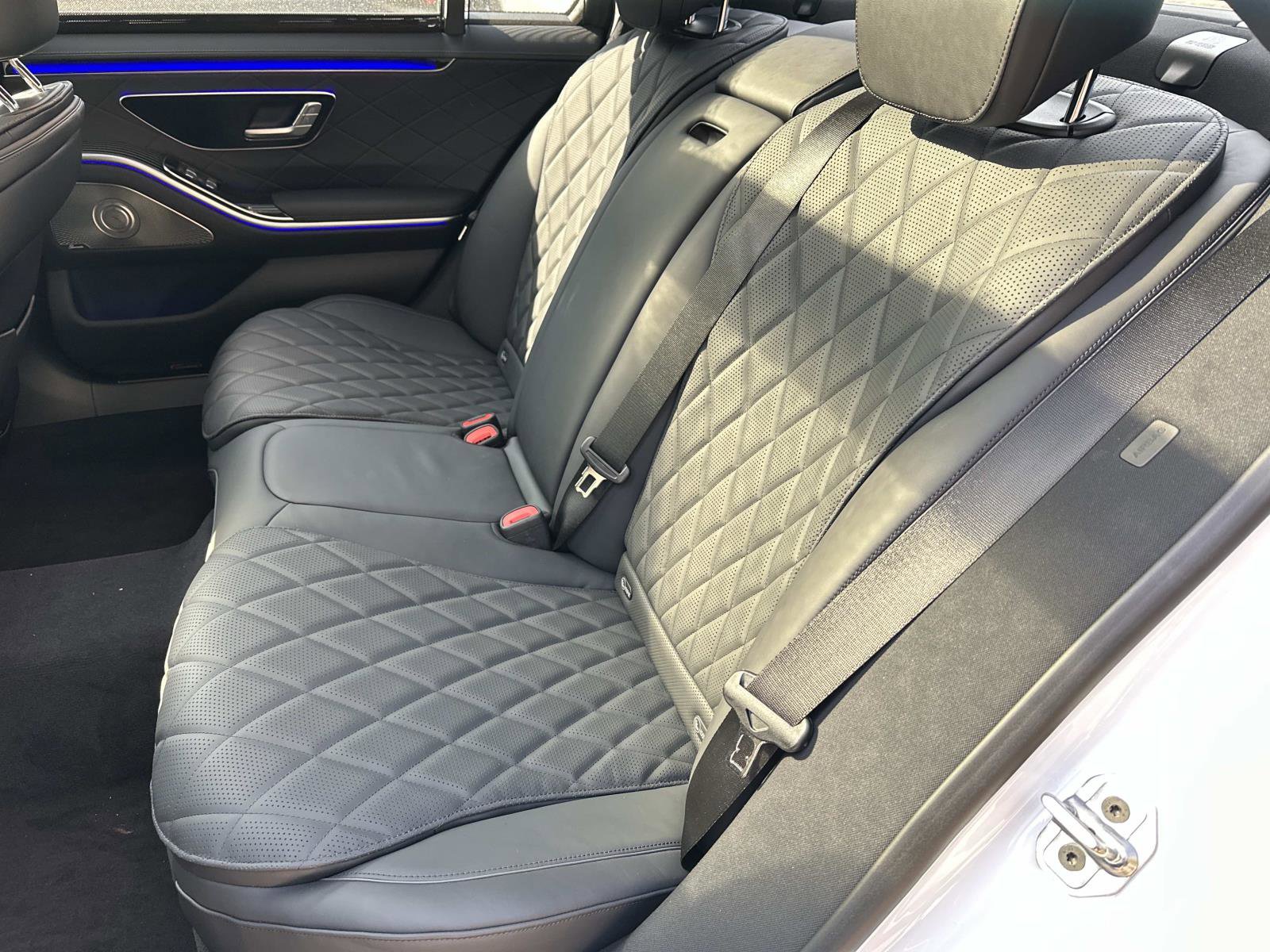 2025 Mercedes Benz S 580 4MATIC photo 6